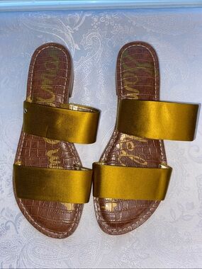 Preowned Edelman Gala Double Strap Flat Slide Sandals, sz. 8 gold/mustard